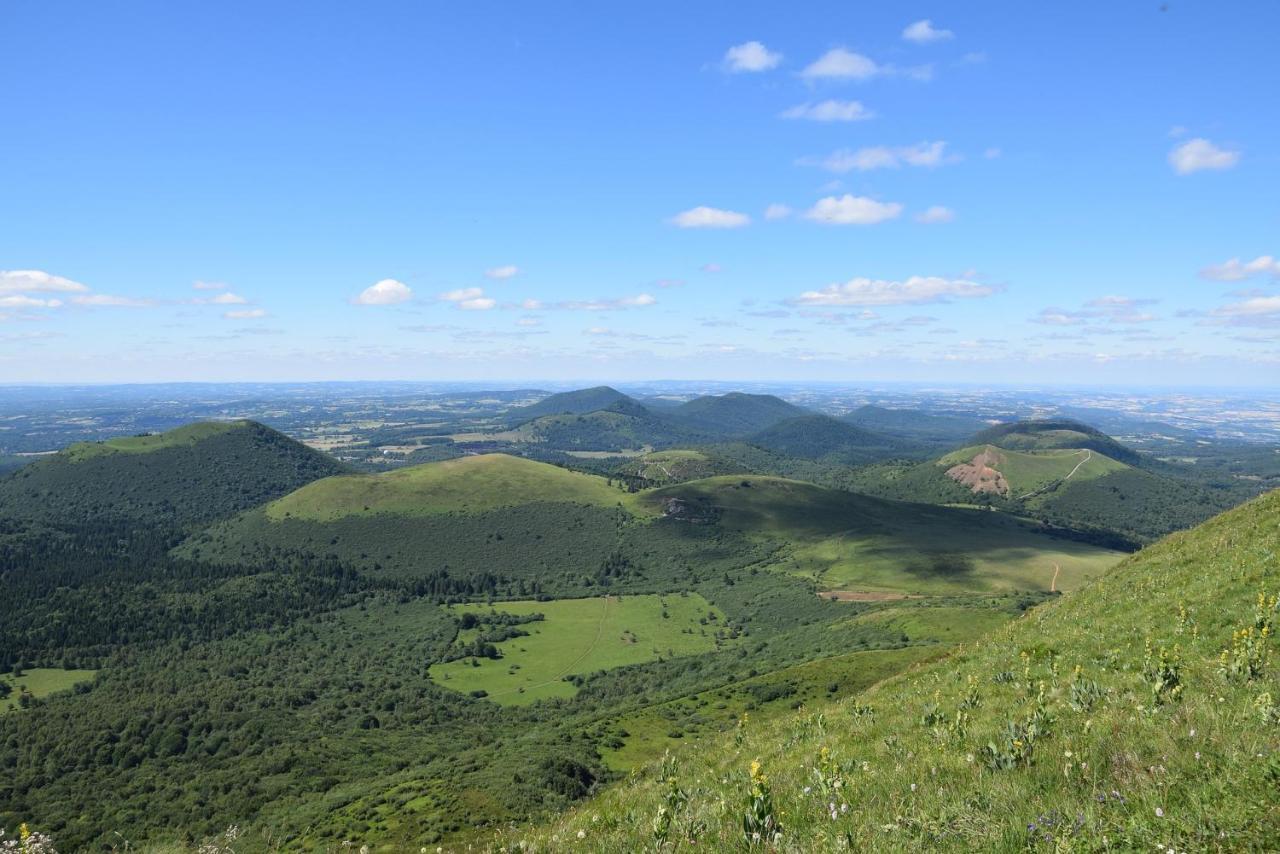 Le Vallon D'Armandine, Gite Ecologique Auvergne Saint-Hilaire  Dış mekan fotoğraf